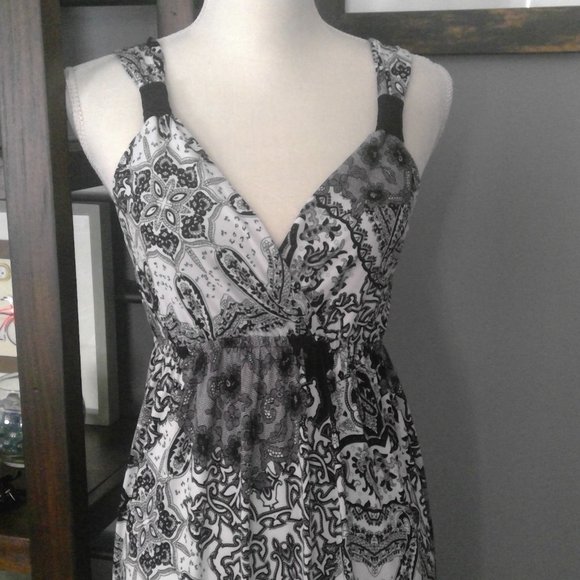 AB Studio Dresses & Skirts - Black and White Maxi Dress